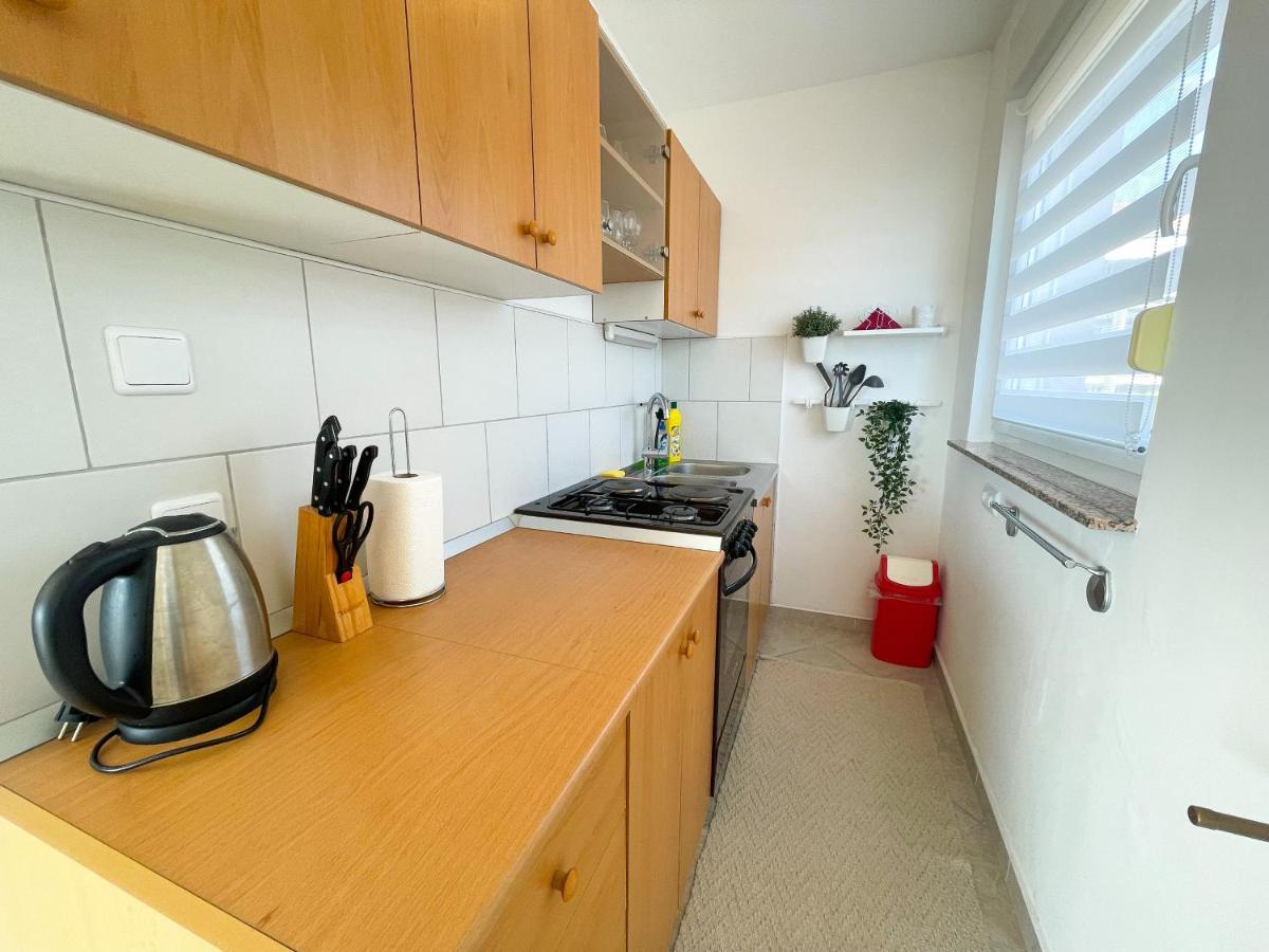 Apartment Nika 1 Dramalj Esterno foto